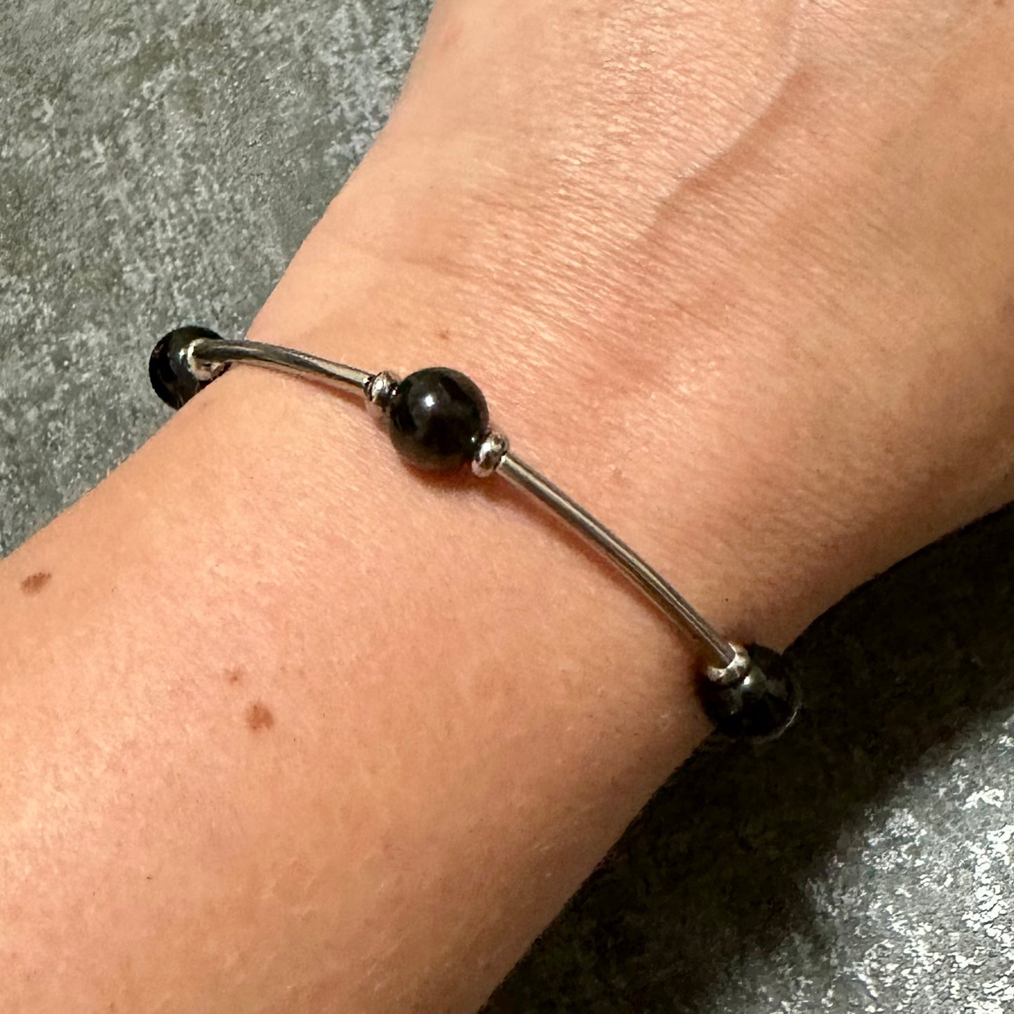 Midnight Shield – Black Obsidian Memory Wire Bracelet